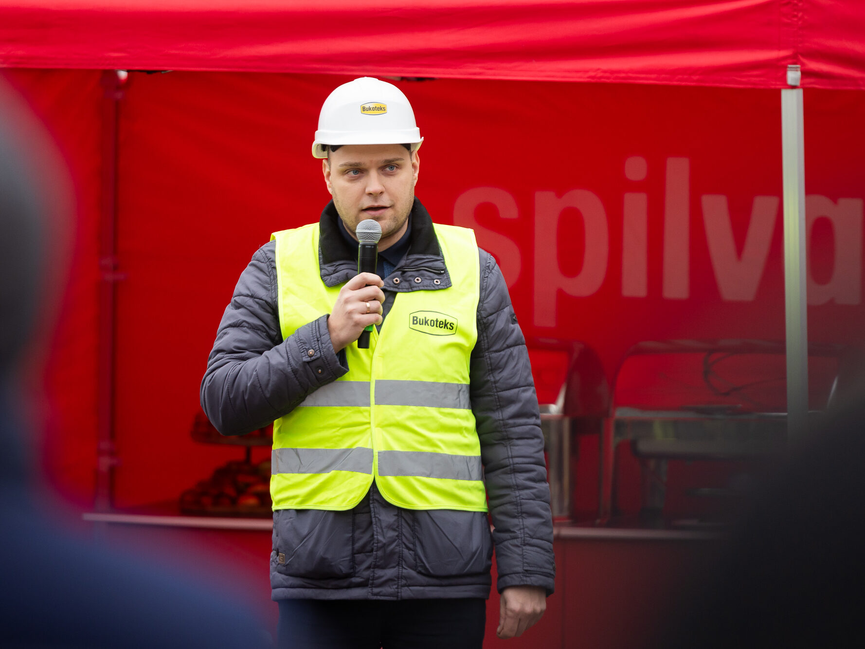 Spilva-Sparu-svetki-3-aspect-ratio-4-3