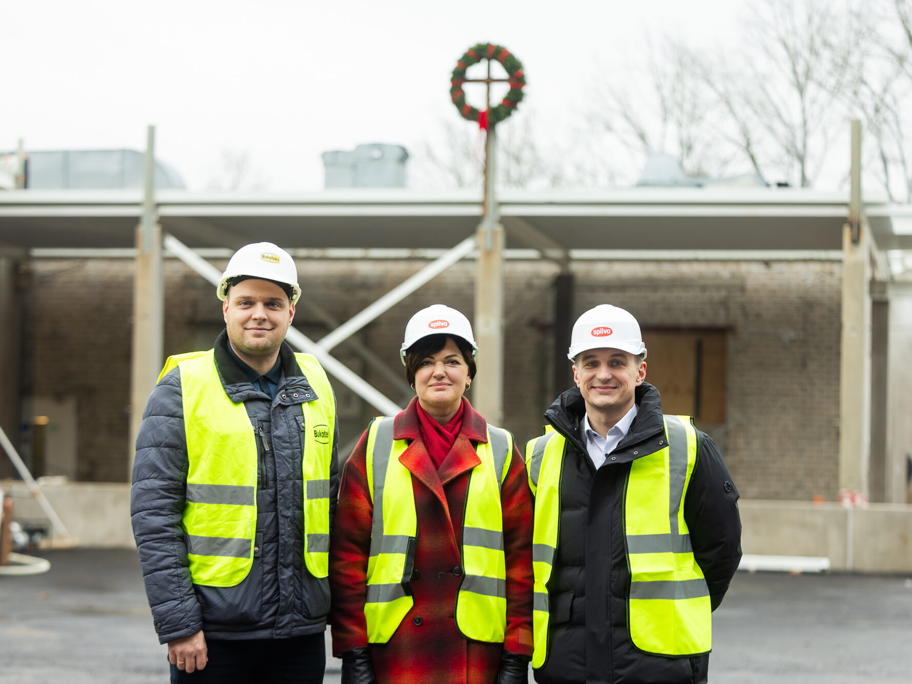 Spilvas-Sparu-svetki1-aspect-ratio-4-3